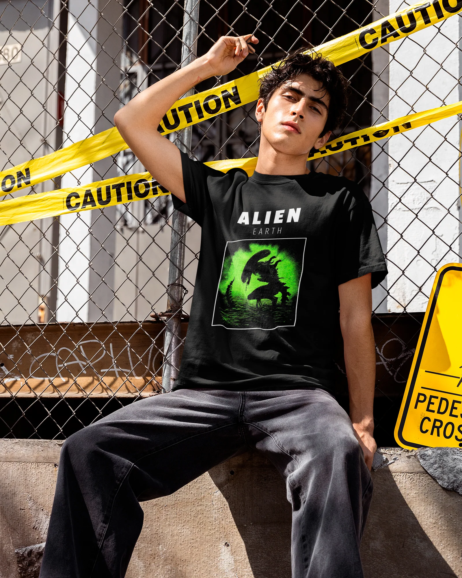 Camiseta Preta Alien Earth Estampa Verde Estilo Sci Fi Futurista - Image 4