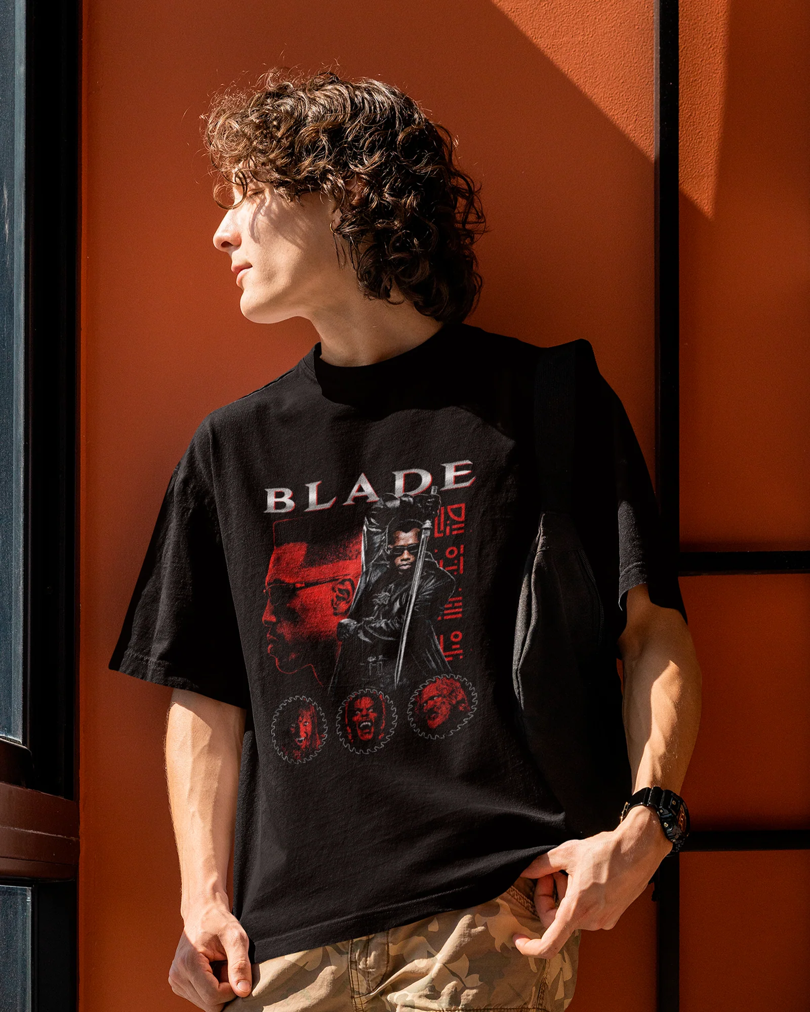 Camiseta Preta Blade Vampiros Unissex - Image 2