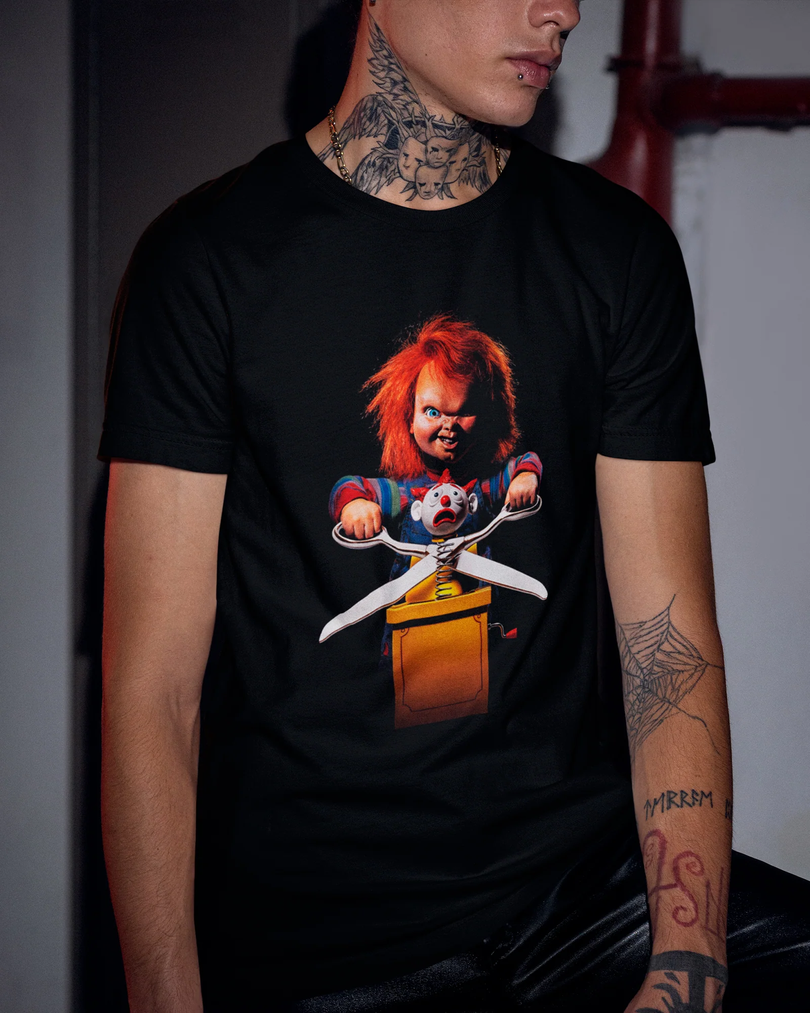 Camiseta Preta Chucky Tesoura Palhaço Unissex - Image 2