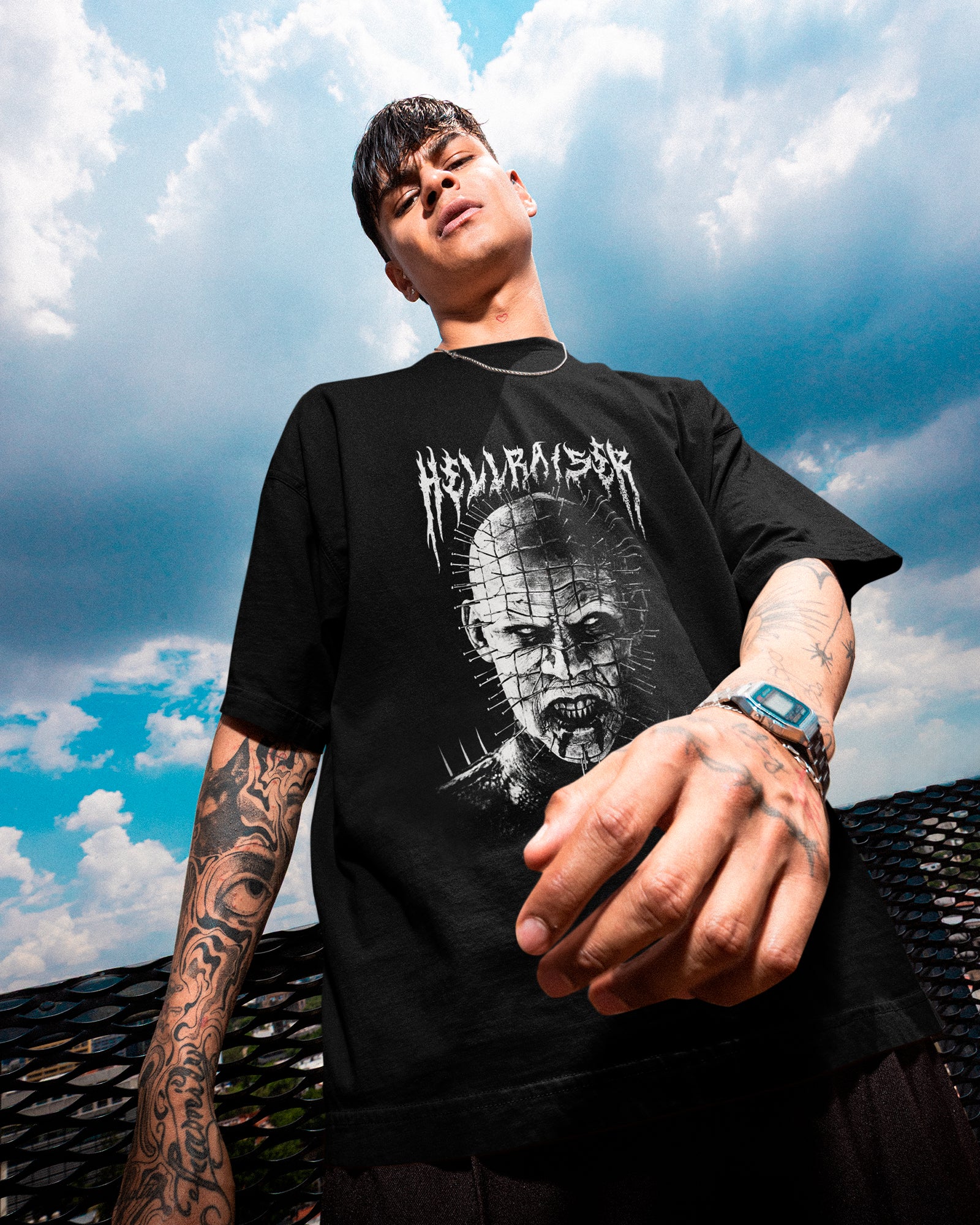 Camiseta Preta Hellraiser Rosto Preto e Branco Unissex - Image 3