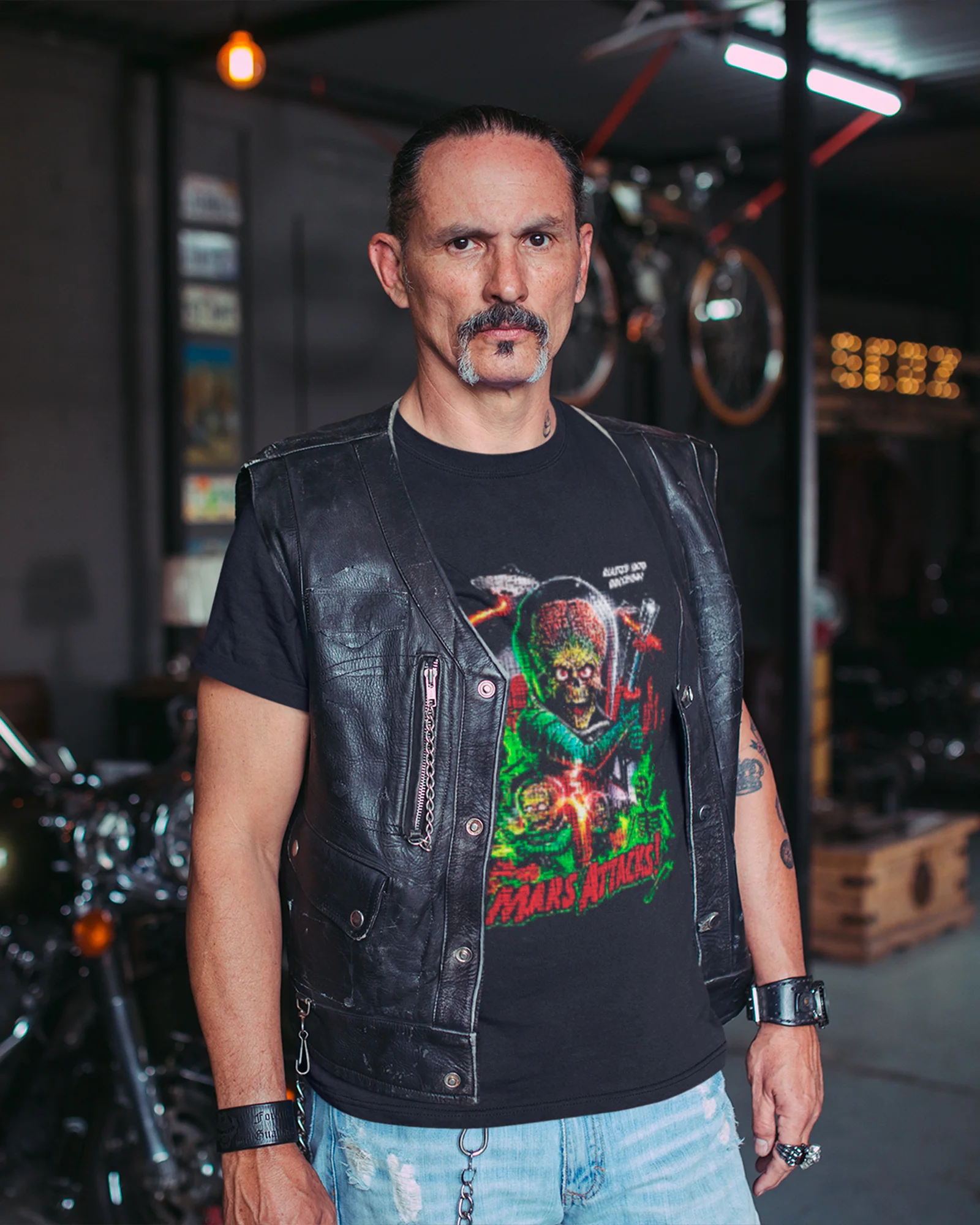 Camiseta Preta Mars Attacks Blasted Into Oblivion Unissex - Image 3
