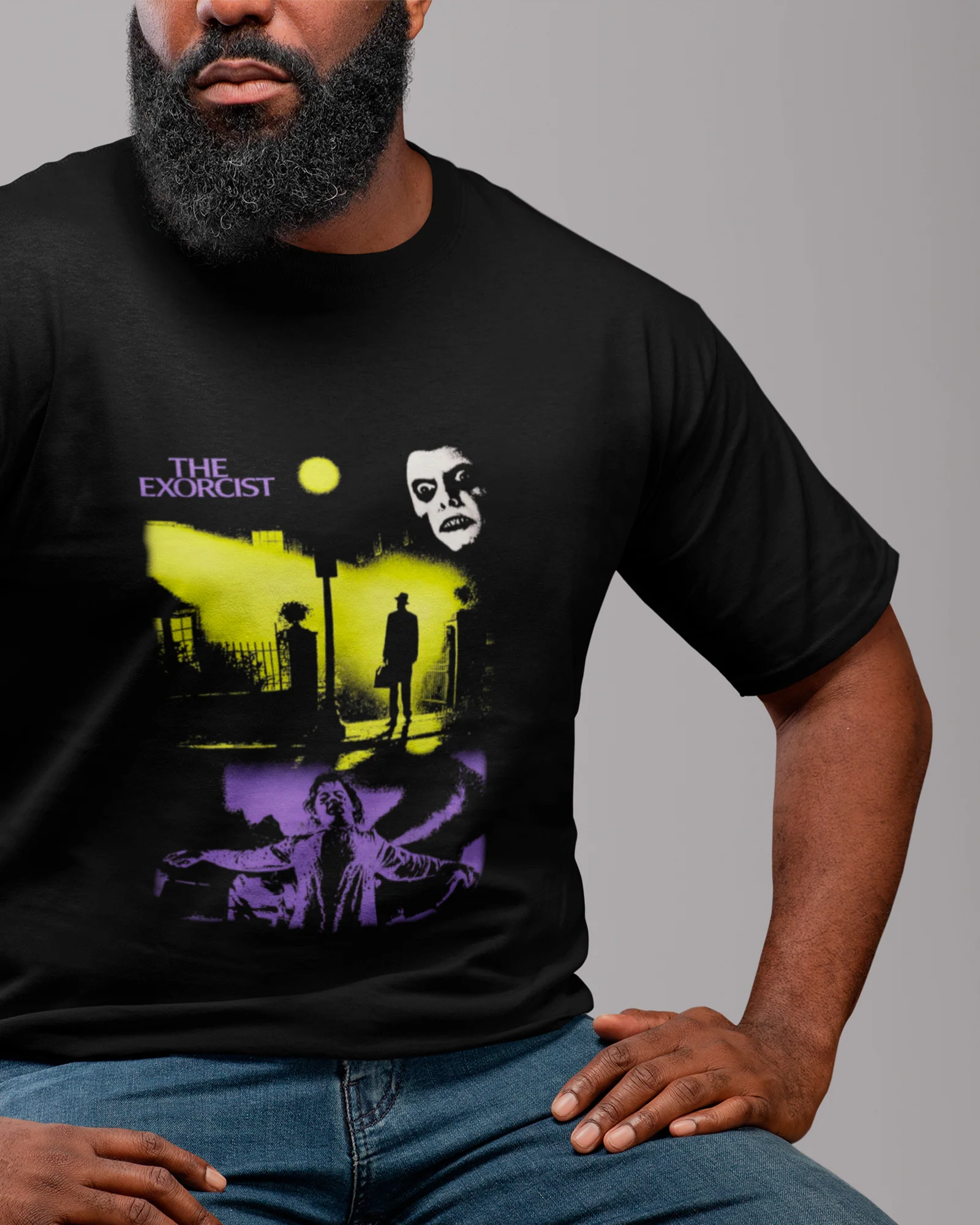 Camiseta Preta The Exorcist Cena da Casa Horror Unissex - Image 4