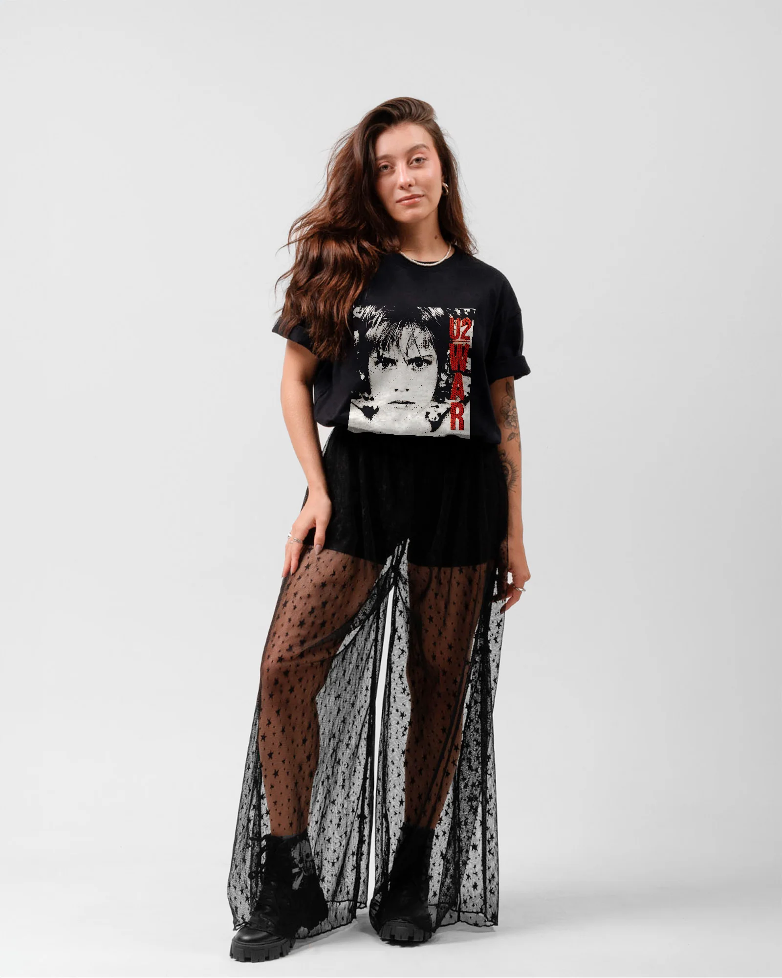 Camiseta Preta U2 Album War 1983 - Image 4